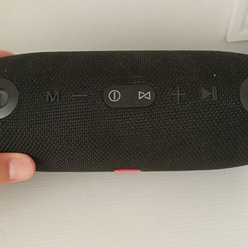 I-JMB speaker like new, portable Bluetooth