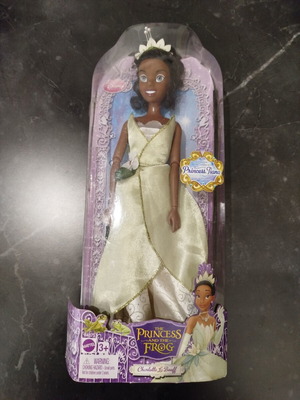 Disney Princess Tiana doll used, without shoes