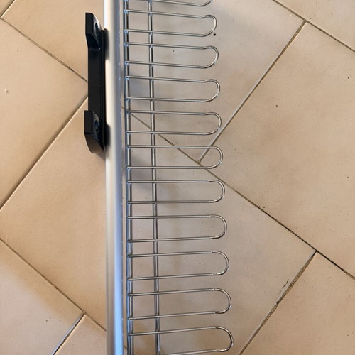 Leifheit Sliding Wardrobe Hanger like new for belts, ties & scarves