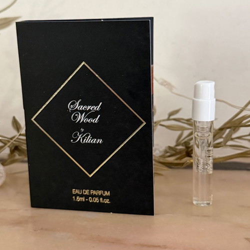Sacred Wood Kilian Eau de Parfum δείγμα 1.5 ml