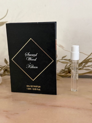 Sacred Wood Kilian Eau de Parfum δείγμα 1.5 ml