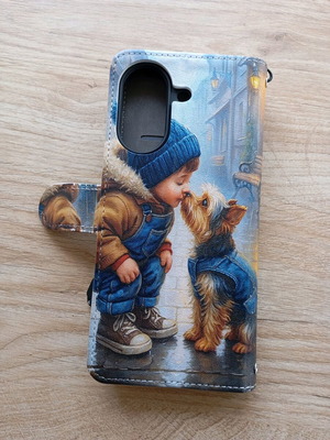 Pococ65 phone case like new