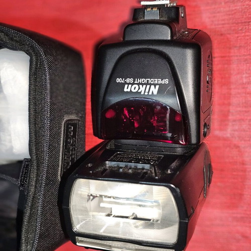 Nikon SB-700 Flash used for Nikon cameras