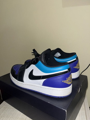 Jordan Air 1 Low sneakers like new, size 44, white and purple
