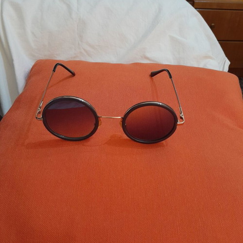Vintage sunglasses like new, gold color