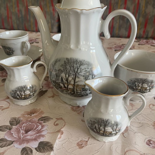 Porcelain tea set like new by Crown Bavaria with cake plates and accessories