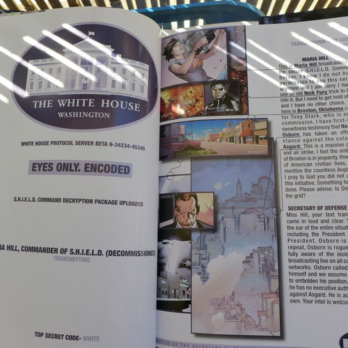Siege Deluxe Oversized Hardcover Edition 2012 with free Siege Epilogue issue