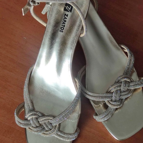 ZAPATOS gold sandals size 44 used with rhinestones