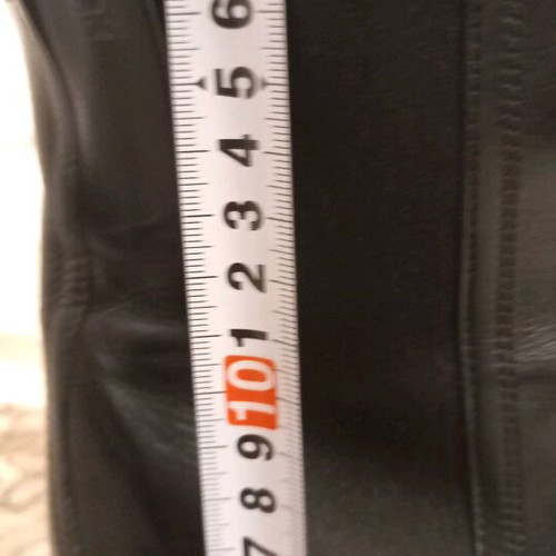 Hugo Boss leather ankle boots like new, black