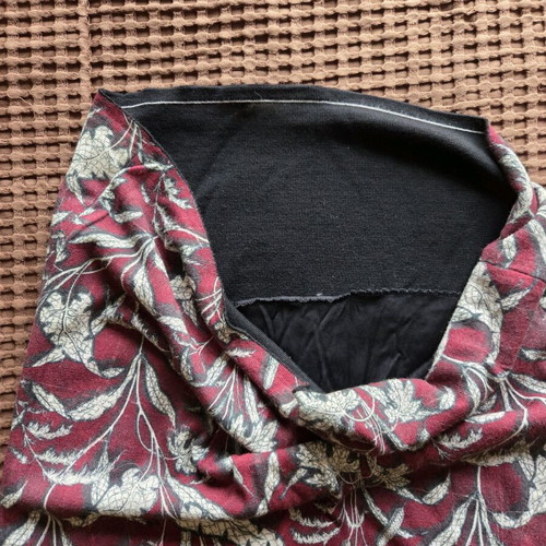 Marc Cain wool skirt like new, lightly worn