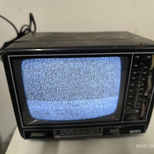 Vintage Seiko television radio used, functional