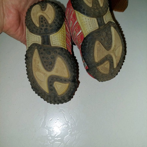 Anatomic red sports shoes No19 used for boy or girl