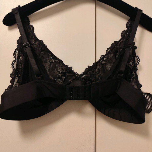 Bralette black lace XXL like new H&M
