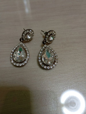 Earrings with rhinestones teardrop shape like new, silver
