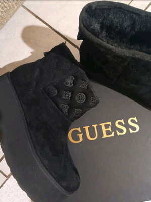 Guess ankle boots new, size 39, black