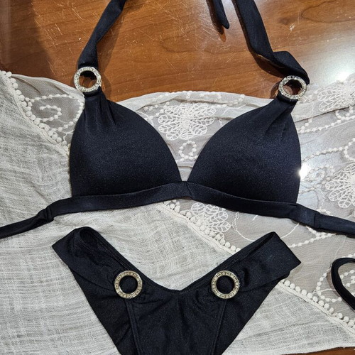 Med bikini set black like new, brazil bottom, size S