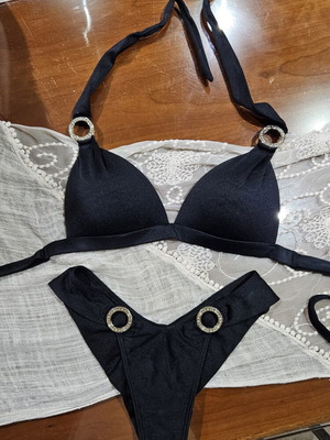 Med bikini set black like new, brazil bottom, size S