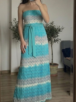 Boho maxi φόρεμα τιρκουάζ λευκό με ζώνη σαν καινούργιο, μέγεθος M