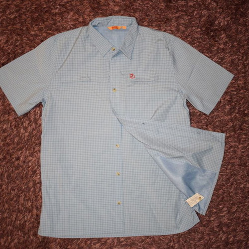 Fjallraven Ray Shirt Men size L new, white and blue