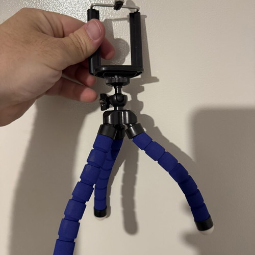Tripod stabilizer for mobile phone