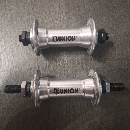 Union front bicycle hubs new, set of 2