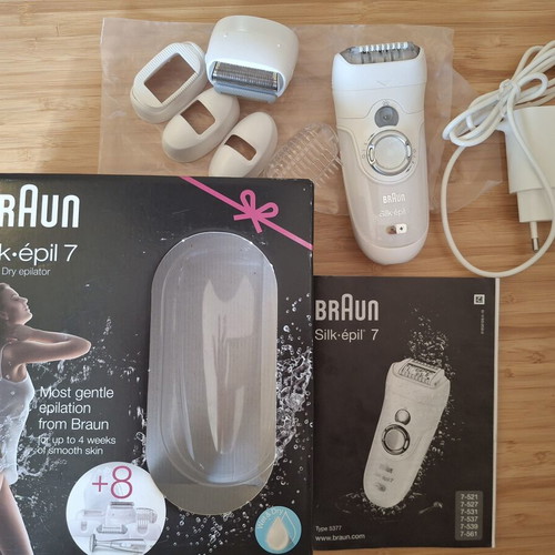 Braun Silk-épil 7 Wet & Dry epilator like new with accessories