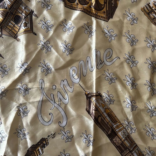 Italian scarf like new, beige and brown
