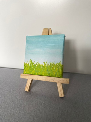 Ръчно рисувана акрилна мини картина с дървен статив нова