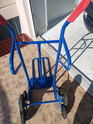 Heavy-duty cart like new