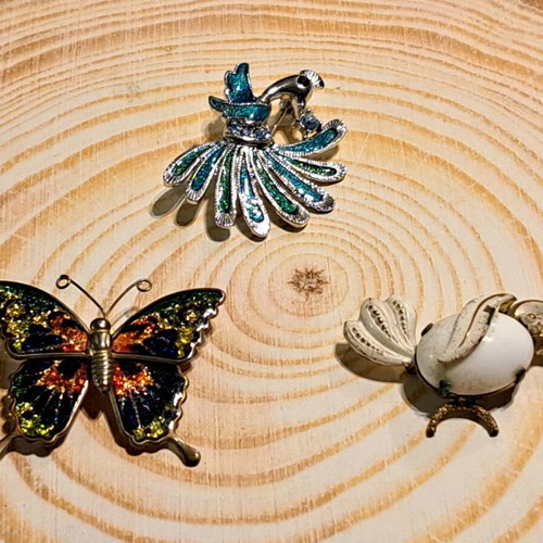 3 vintage brooches: colorful butterfly, white crab, blue-silver peacock