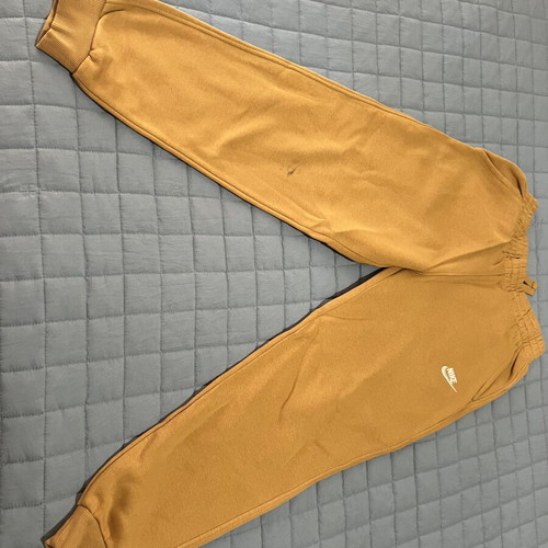 Nike kids' fleece-lined sweatpants size 12-13 years