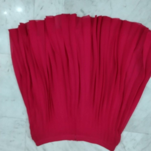 Mohito pleated skirt new without tags, raspberry red, size M