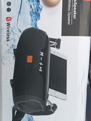 Bluetooth Portable Speaker KMS-14 with Smartphone Stand new