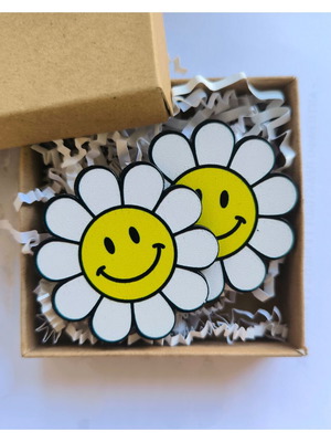 Daisies earrings new, handmade wooden stud