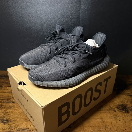 Adidas Yeezy Boost 350 v2 Onyx sneakers, size 46, black