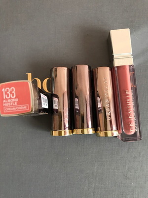 Lipsticks set Urban Decay, Physicians Formula and Maybelline used, 5 pcs