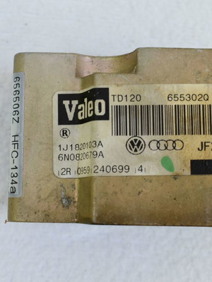 Βαλβίδα VW Golf 4 VW Bora VAG Audi μεταχειρισμένη γνήσιο ανταλλακτικό