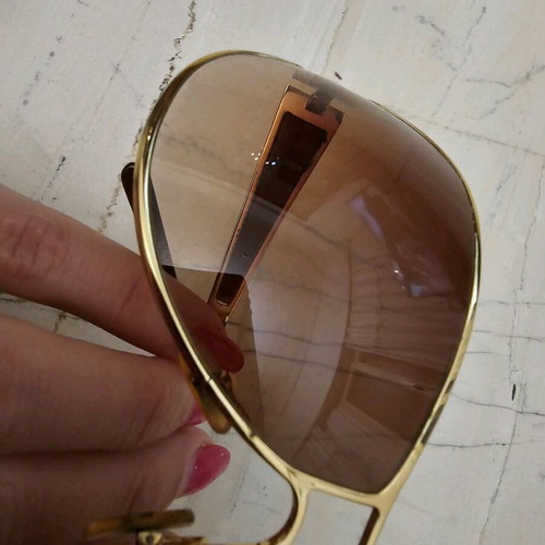 Vogue VO 3587S sunglasses used in very good condition