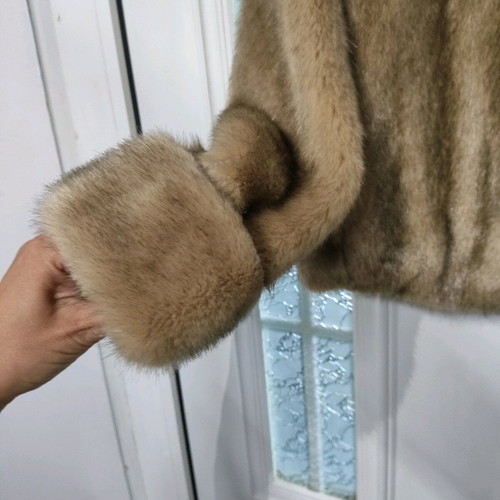 Women's synthetic fur beige M like new trf outerwear