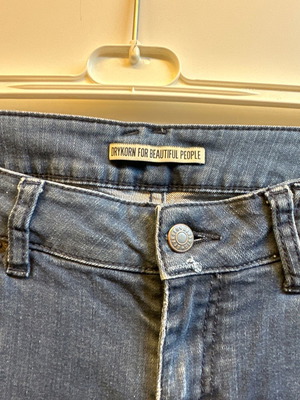 Drykorn low-rise jeans 30/34 slim leg used medium dark with elastane