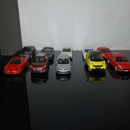 Metallic toy car set of 10 like new