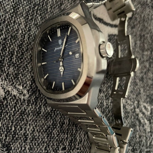 Men's watch metal bracelet like new, luminous and date display