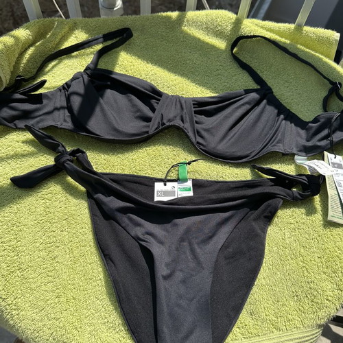Benetton bikini set, black, XL