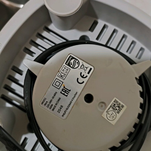 Philips blender used, fully functional with plastic damage