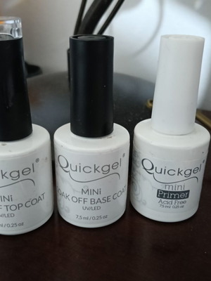 Quickgel σετ ημιμόνιμου μανικιούρ με 6 βερνίκια, primer, base coat και top coat