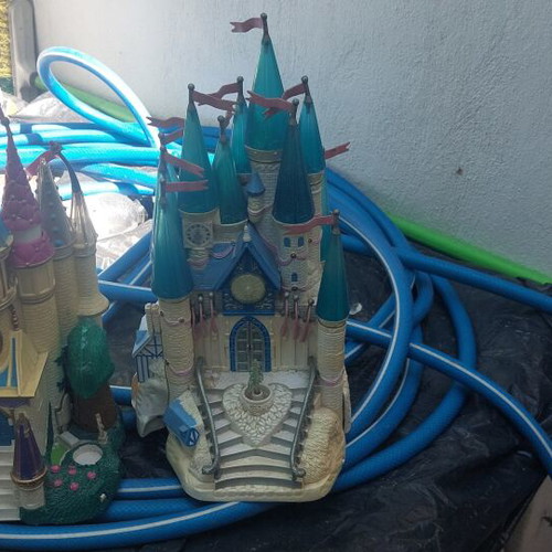 Polly Pocket castle set
