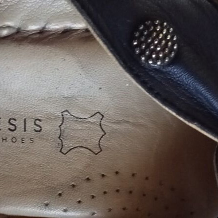 Air Anesis by Voi & Noi platform sandals like new, size 41, blue