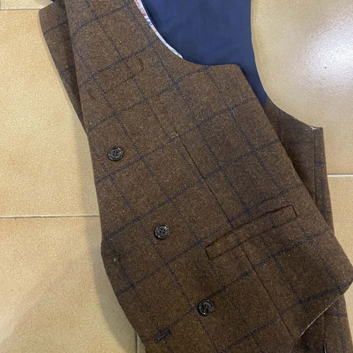 Cavani vest like new, blue and brown, size M
