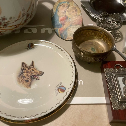 Decorations like new, all together