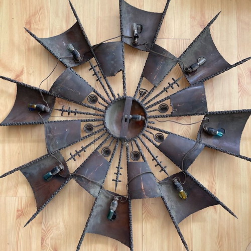 Metal handmade masterpiece ceiling light with 2 wall lights used